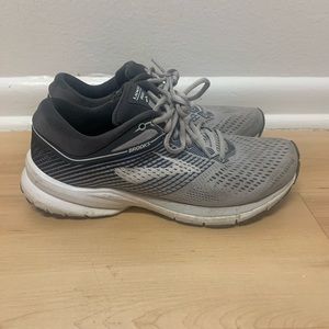 Brooks Launch 5 Road Running Shoes-7.5B